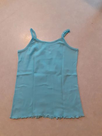 Débardeur bleu ciel