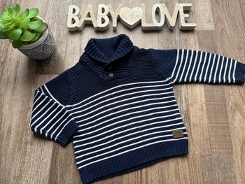 - Pull Creeks  - 18 mois - Très bon état  