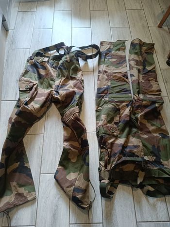 30 pantalons de camouflage nouvelles générations taille ( 46/48) idéal pour la chasse