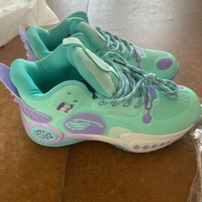 Chaussure de basket - photo numéro 2