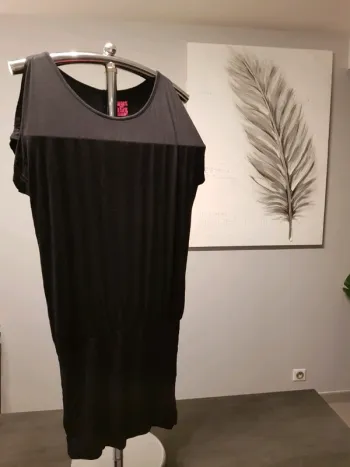 Robe noir S  Kiabi