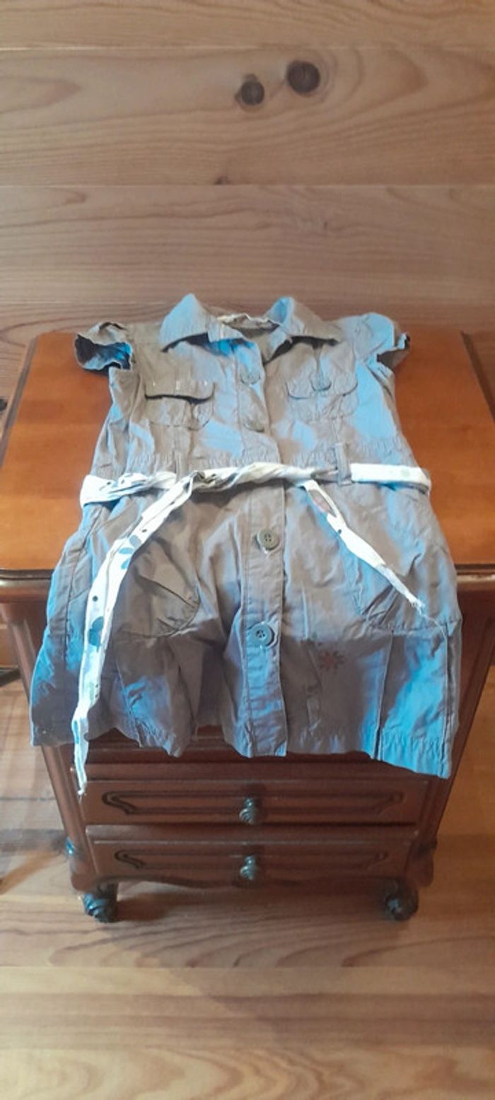 Robe Kids graffiti 5 ans - photo numéro 4