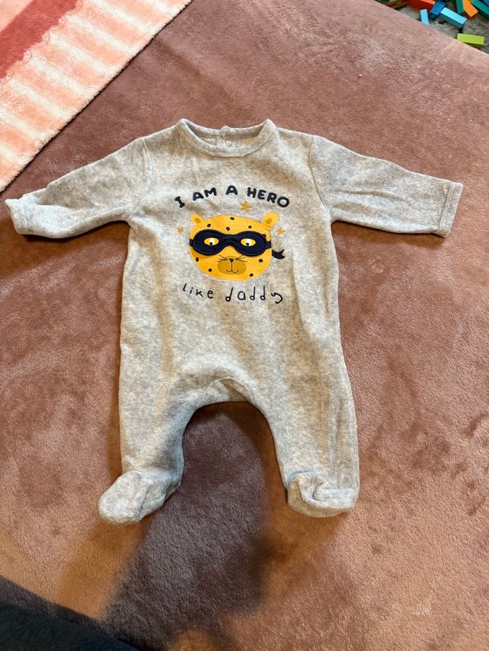 Pyjama bébé