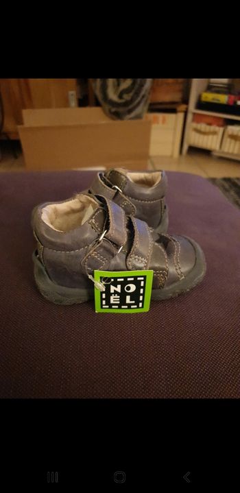 Chaussures Noël doublées pure laine taille 19