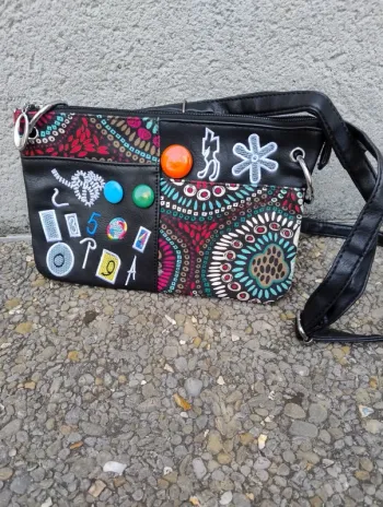 Sac bandoulière fantaisie noir