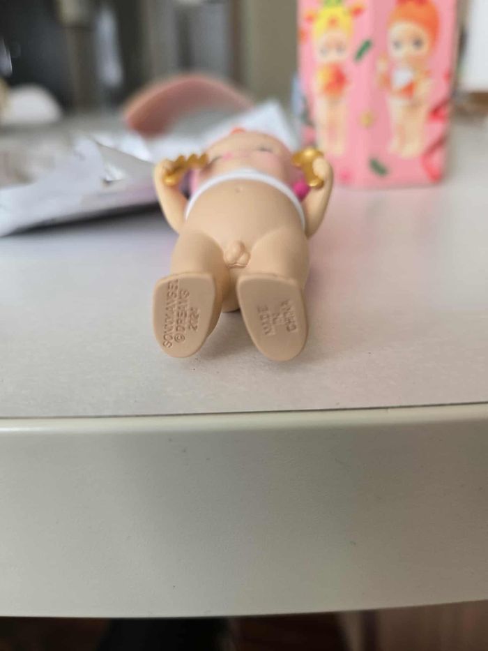 Sonny Angel Le dîner de Noël Authentique. Neuf - photo numéro 2