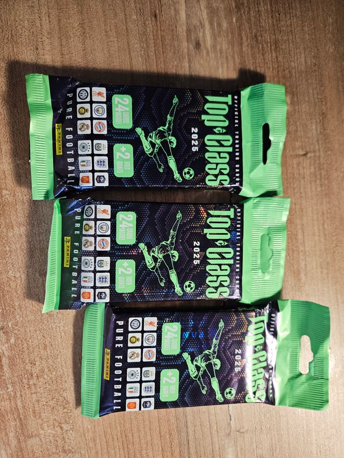 Lot 3 pochettes Panini Top Class 2025 – Pure Football