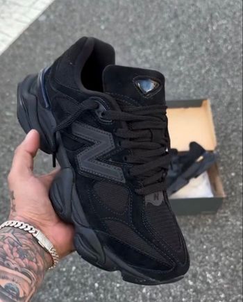 New balance 9060 noir 43
