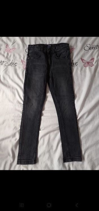 Jean "skinny fit gris foncé"