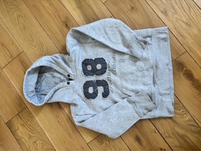 Sweat à capuche