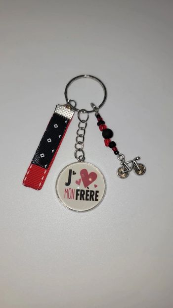 Cadeau frère, porte clé message " je t'aime mon frère "