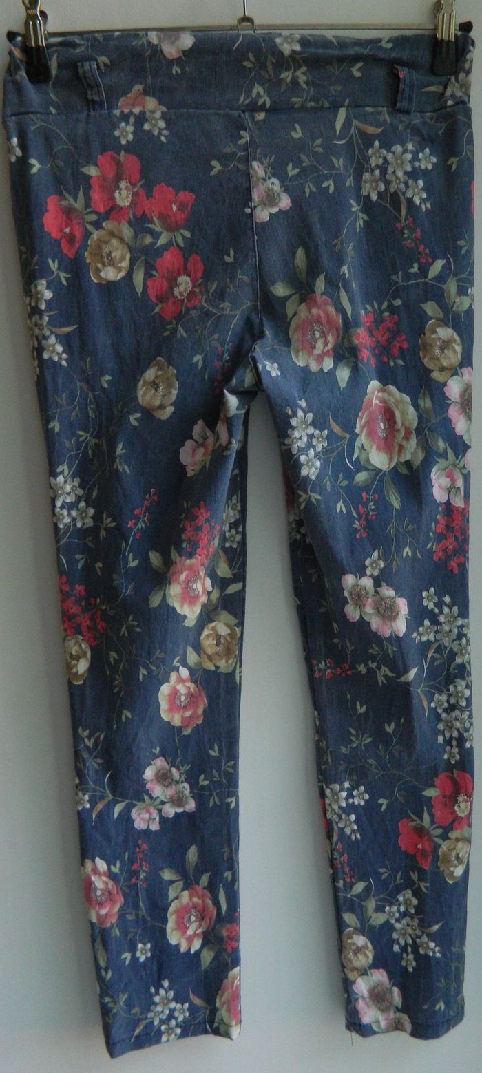 Pantalon T 42 "Tissaia" - photo numéro 3