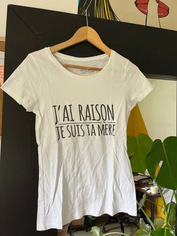 T shirt avec inscription