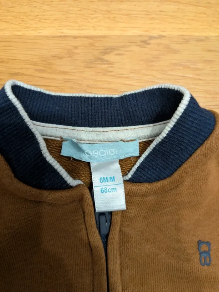 Joli gilet obaibi 6 mois - photo numéro 2