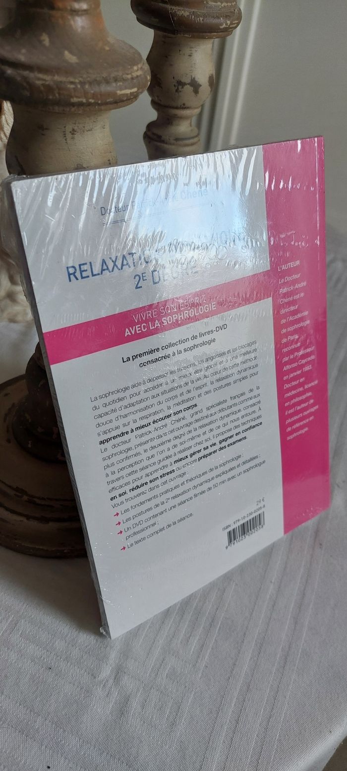 Relaxation dynamique 2e degré
⁃ Vivre son esprit avec la
sophrologie ⁃ Livre + DVD - photo numéro 3