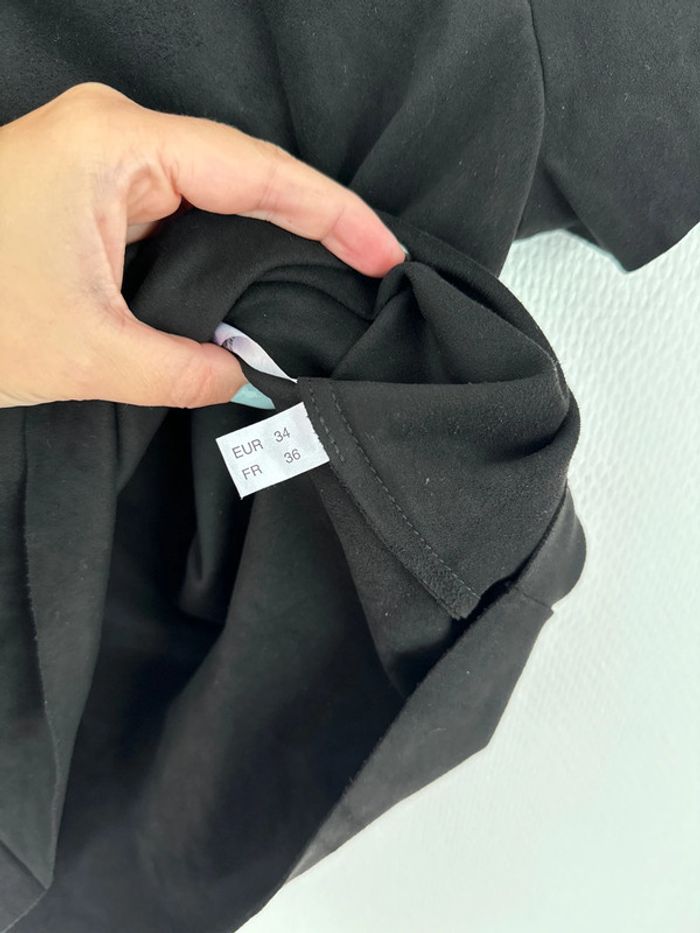 T-shirt taille 34 - photo numéro 2