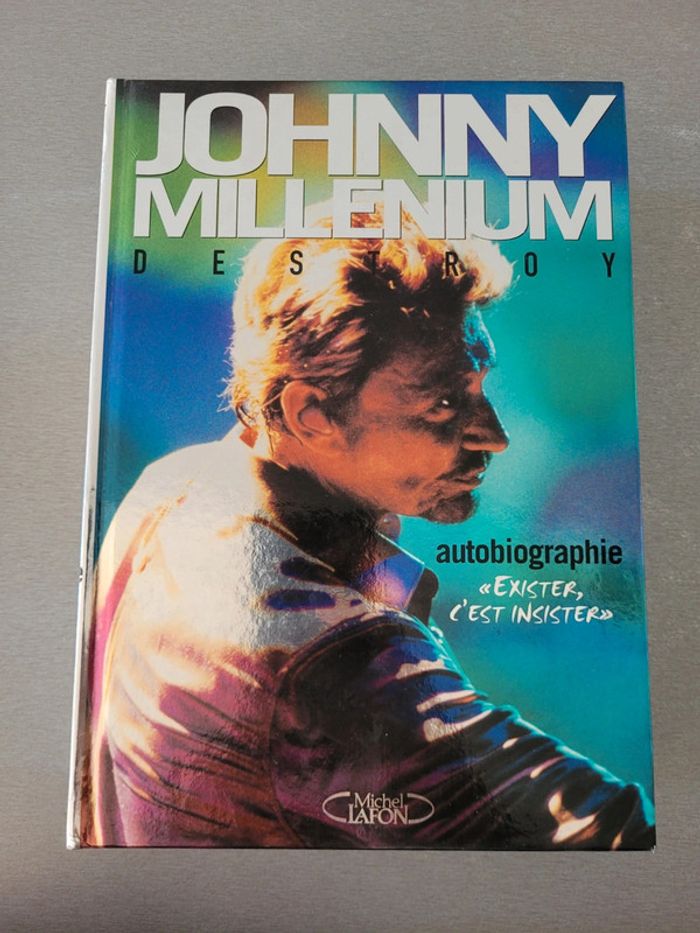 Livre johnny hallyday destroy millenium
