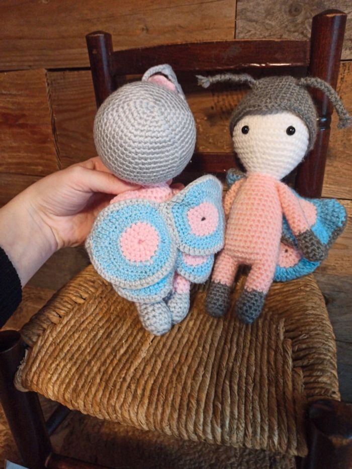 Peluche crochet papillons fait main - photo numéro 2