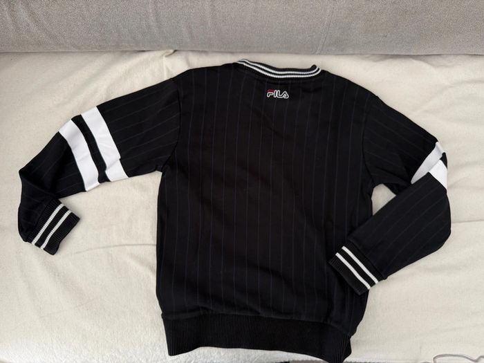 Sweat FILA 9-10 ans - photo numéro 3