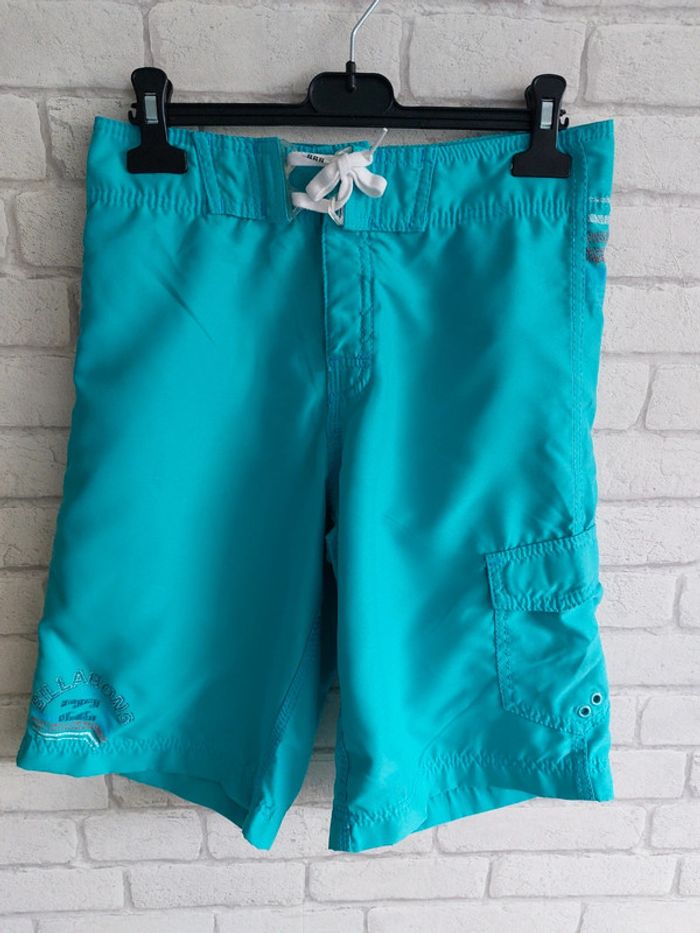 Short de bain Billabong
taille 14 ans