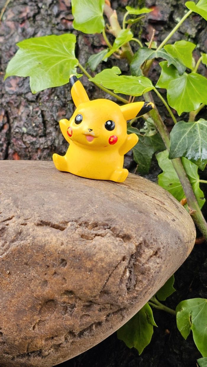 Super figurine Pokemon bondai pikachu - photo numéro 3