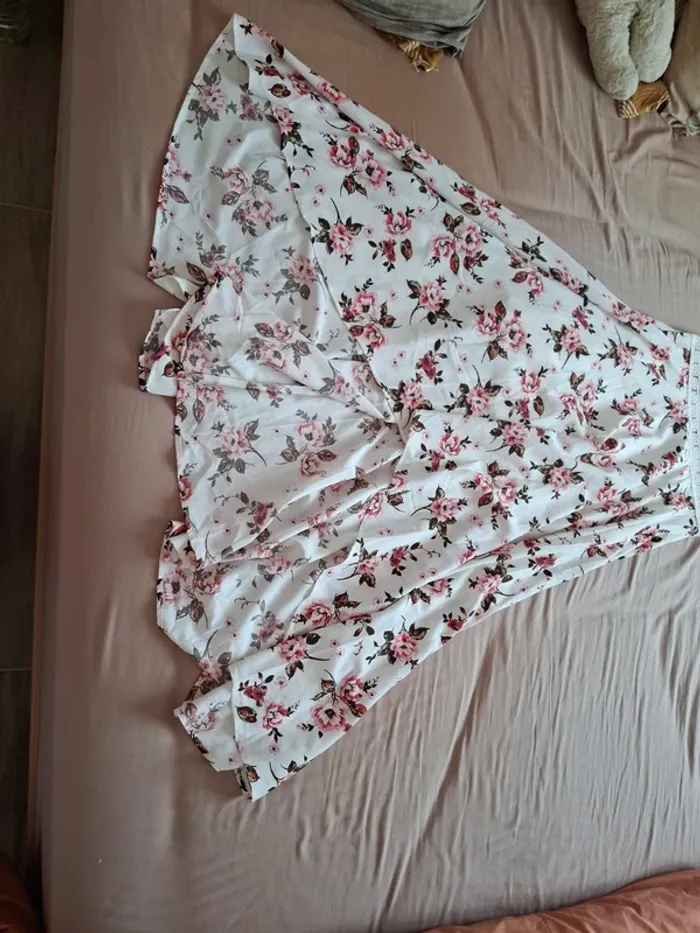Robe d'été à fleurs - photo numéro 4