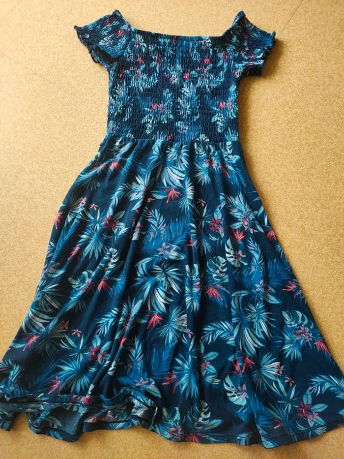 Très joli robe estivale XS Creeks - photo numéro 5