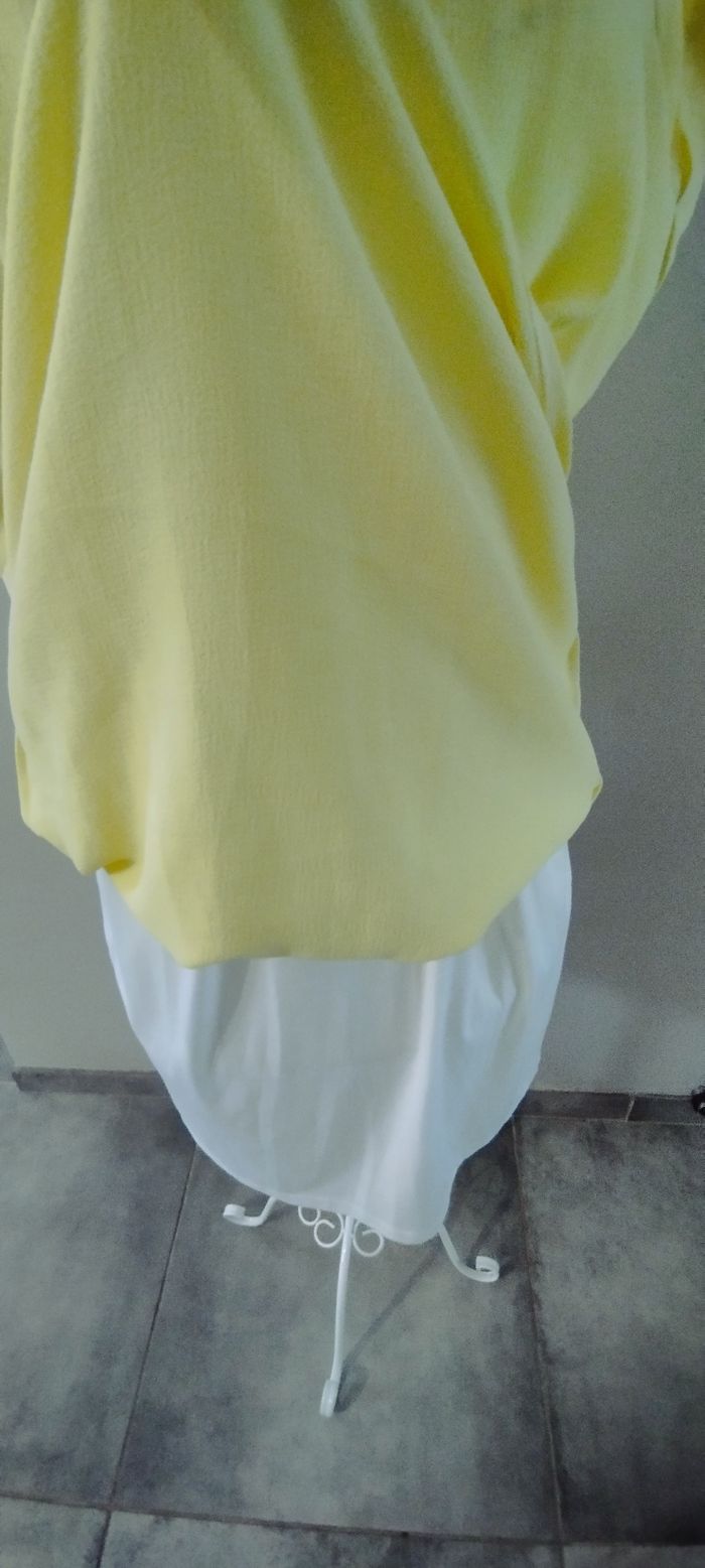 Robe  jaune - photo numéro 2