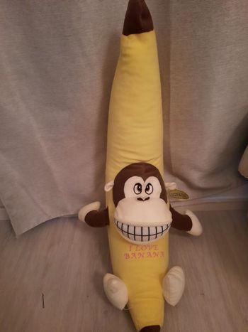 peluche banane