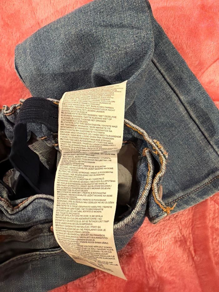 Jean levis taille 3 ans - photo numéro 5