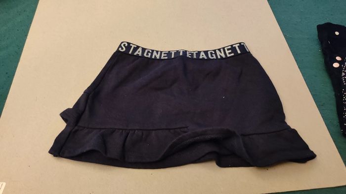 lot 4 jupes 4 ans - photo numéro 3