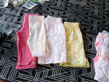 Lot 4 pantalons 3 mois