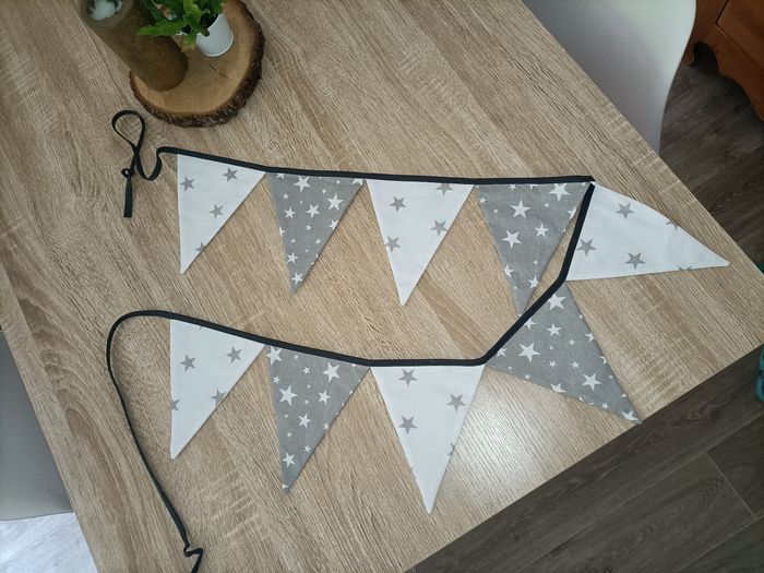 Lot de décorations, chambre bébé - photo numéro 3