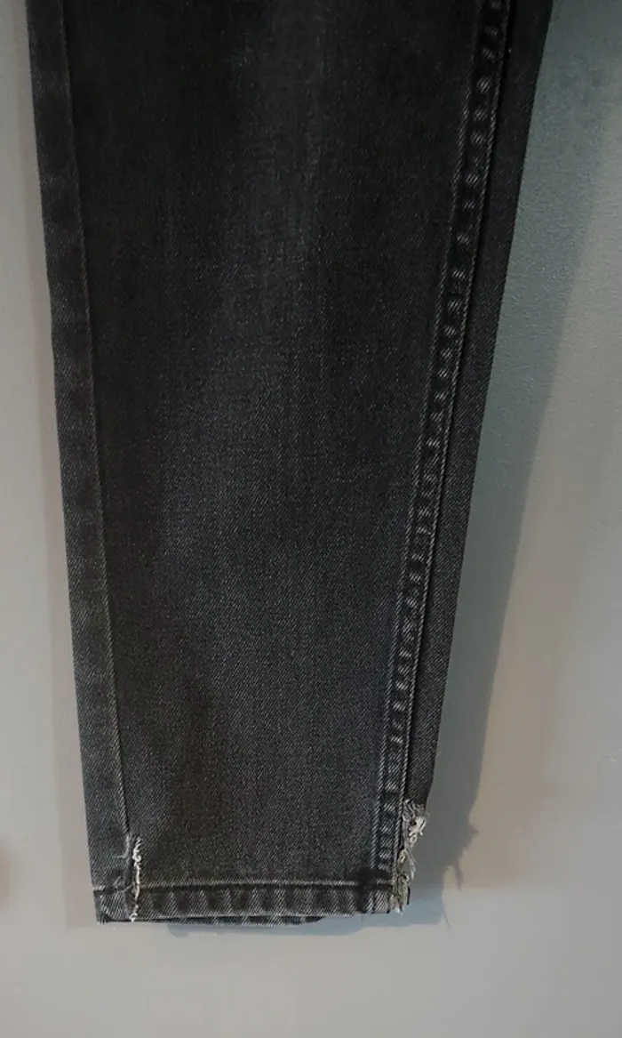 Jean Bershka T34 noir - photo numéro 2