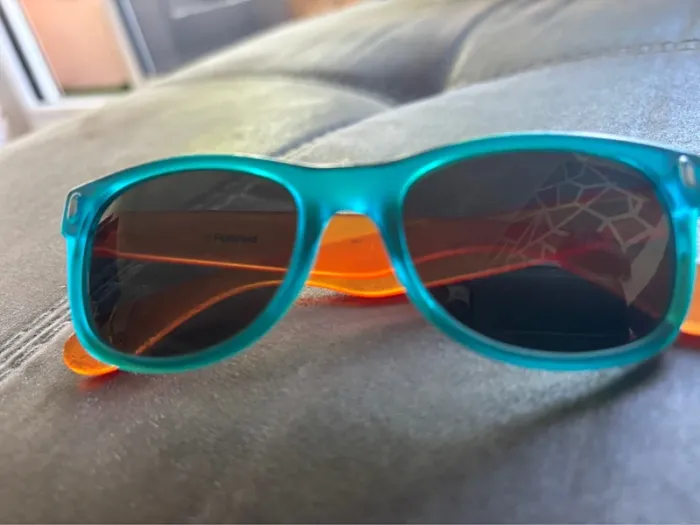 Lunette de soleil enfant Polaroïd - photo numéro 8