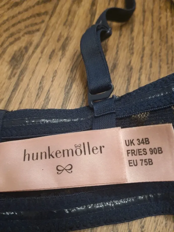 Soutiens-gorge bleu Hunkemöller 90B eu 75B - photo numéro 13