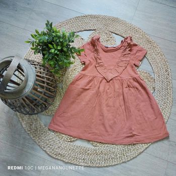 🧡 Robe Rustique à Volants Terracota – Taille 3 ans – H&M 🧡