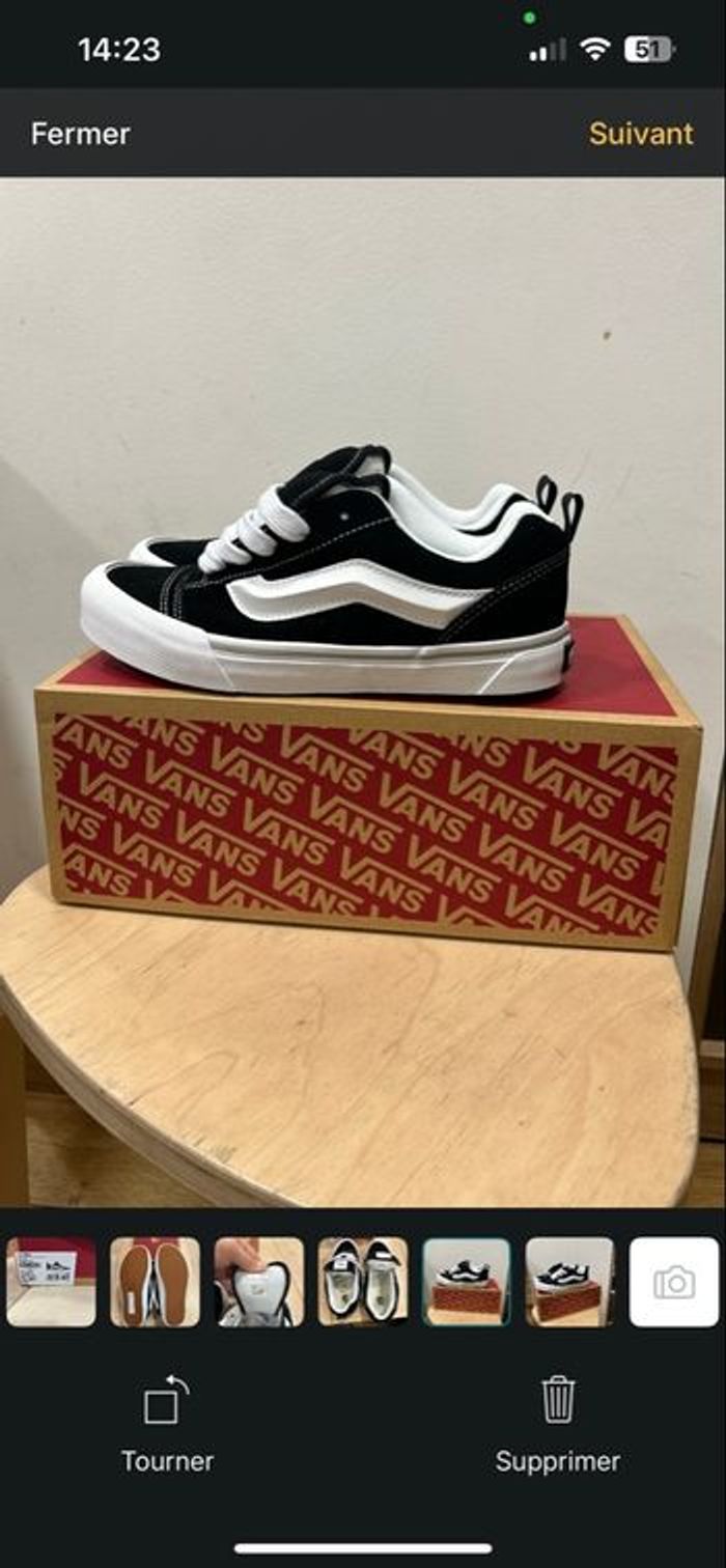 Vans Knu Skool noires blanches – neuves jamais portées – taille 37 avec boîte 🎁 - photo numéro 3