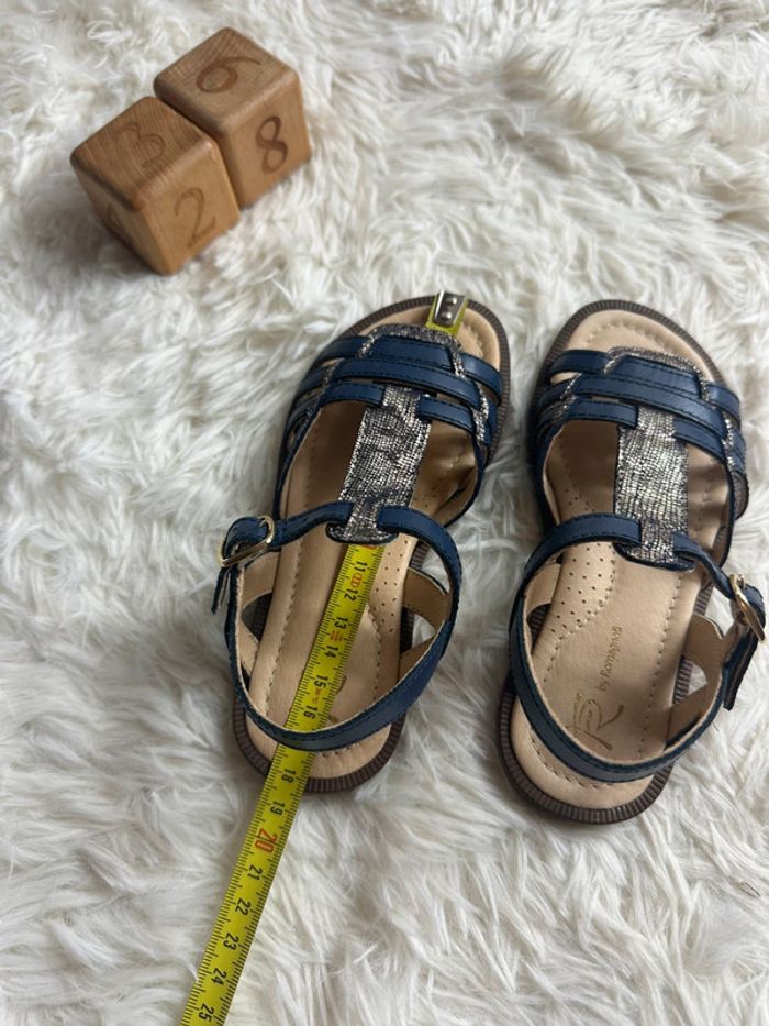 Paire de sandales Franco Romagnoli taille 28 - photo numéro 4
