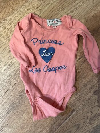 Body manche longue rose 12 mois lee Cooper