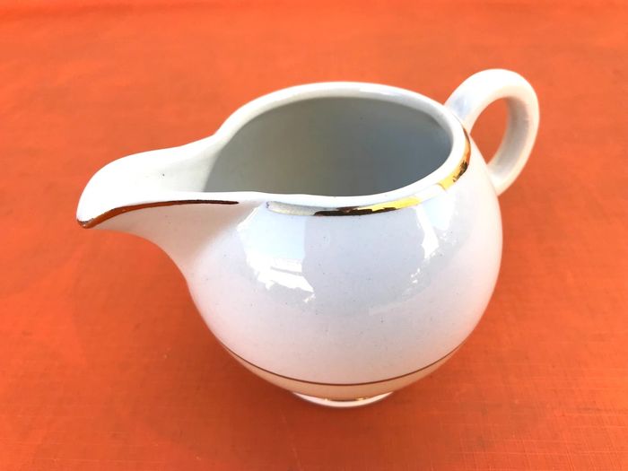 Pichet / Pot à lait  KG (Keller Guerin) Faïence Lunéville France - photo numéro 2