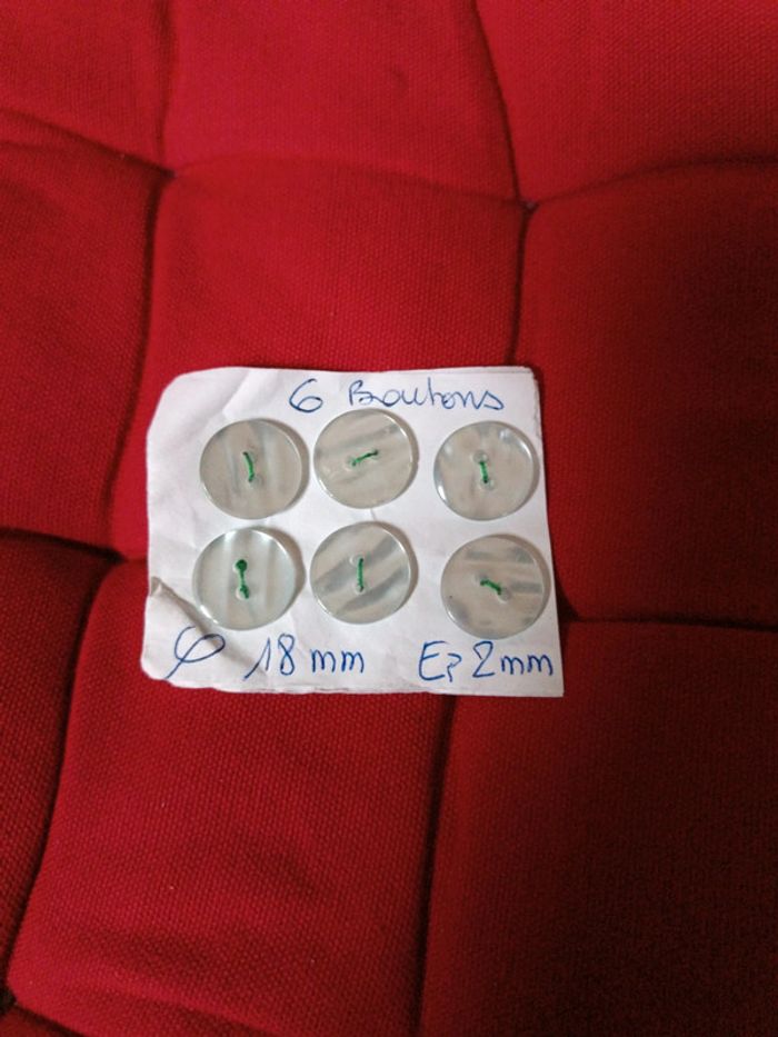 Lot 6 boutons plats turquoise