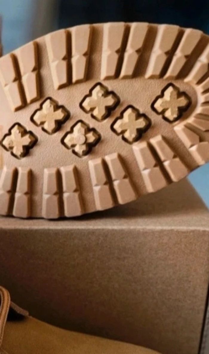 Boots pointure 38 - photo numéro 3