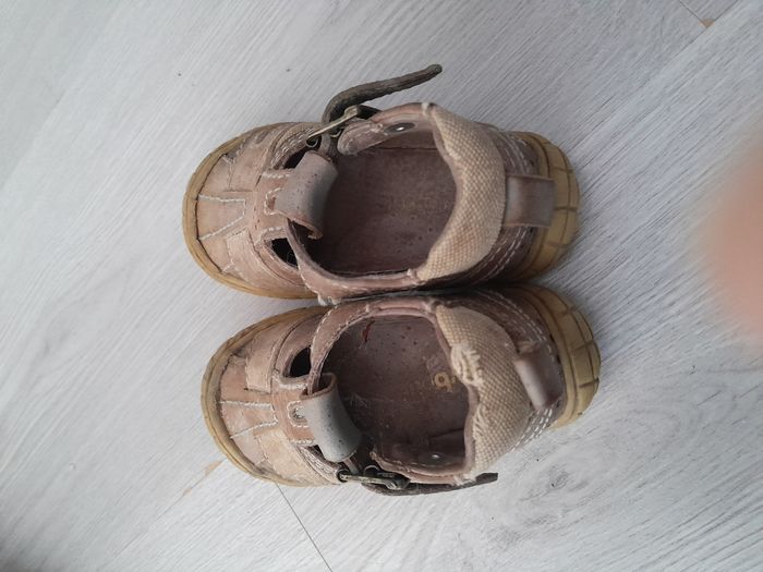 Chaussures bébé - photo numéro 3