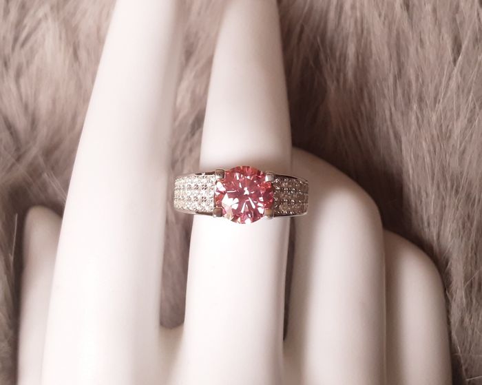 Bague mariage fiançailles anniversaire gravée Au750 Moissanite 9mm 3carats cadeau pour elle - photo numéro 3