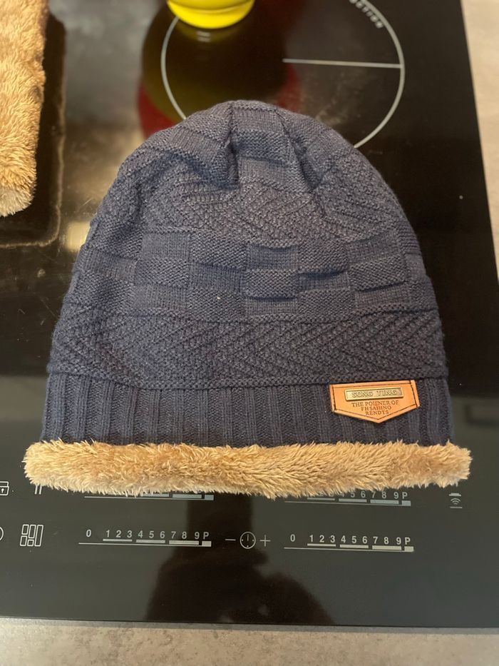 Ensemble bonnet écharpe et gants - photo numéro 9