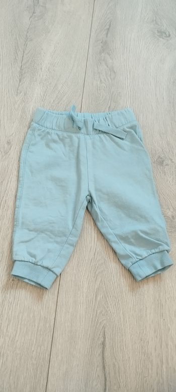 Jogging garçon 6 mois C&A