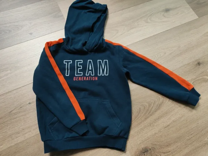 Pull 8 ans