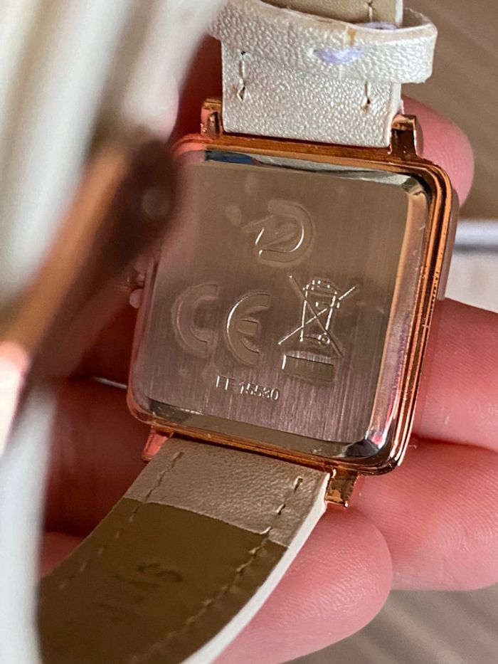 Montre neuve - photo numéro 3
