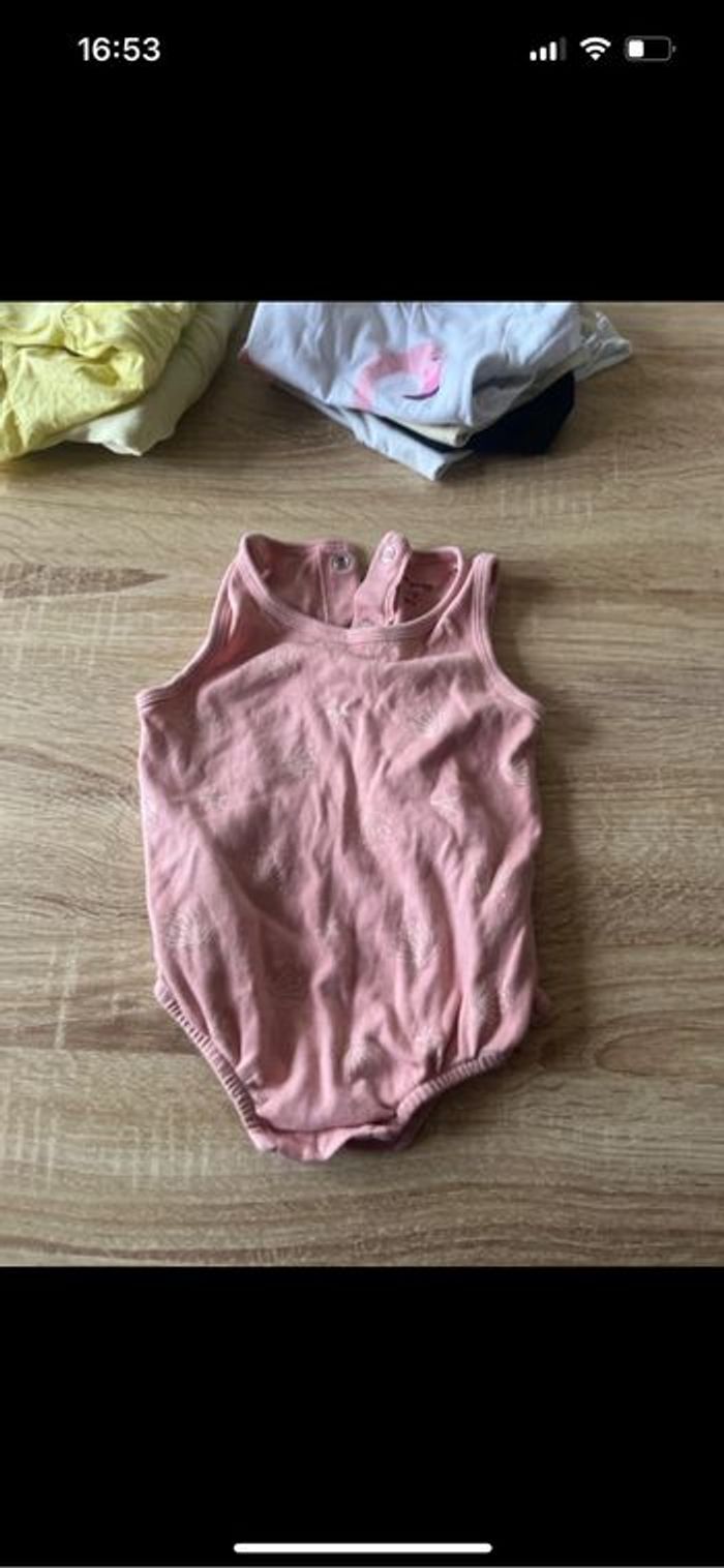 Lot filles taille 9 mois